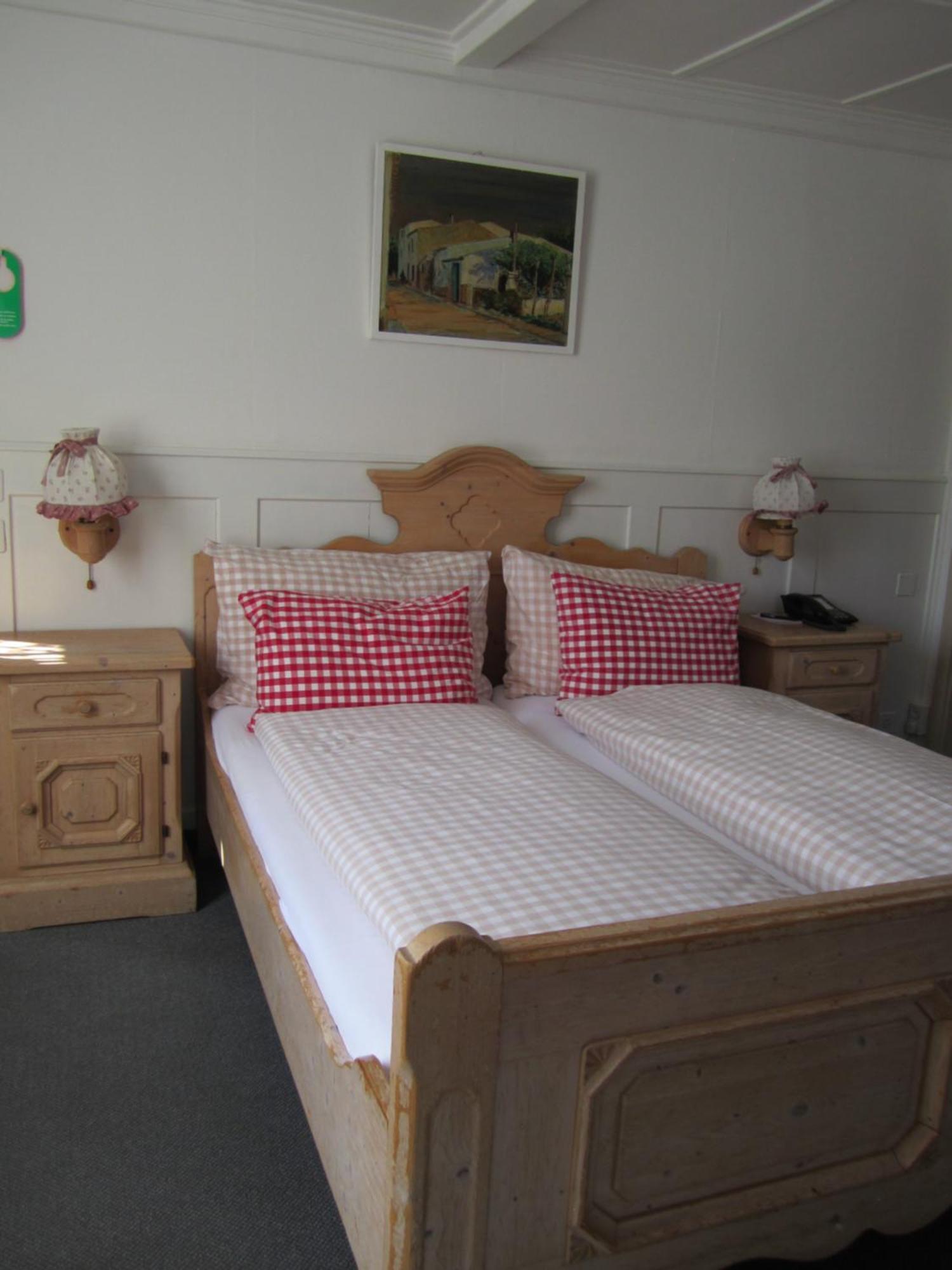 Baeren Hotel, The Bear Inn Wilderswil Buitenkant foto